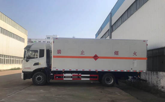 �|�L���\���������\ݔ܇